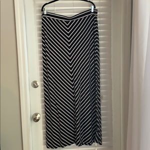 Loft black and white maxi skirt